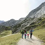 Zentrale In Mit Zugspitzblick Apartmán