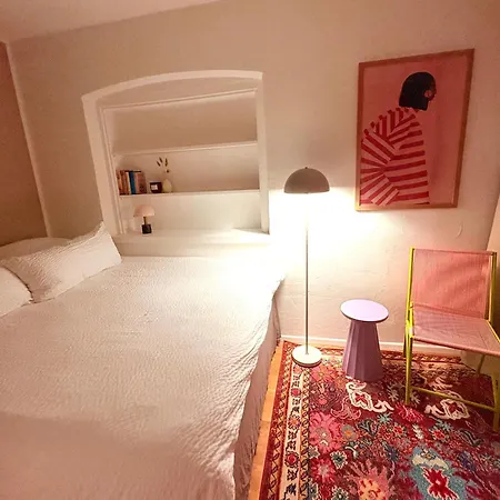 Zentrale In Mit Zugspitzblick 加爾米施-帕滕基興